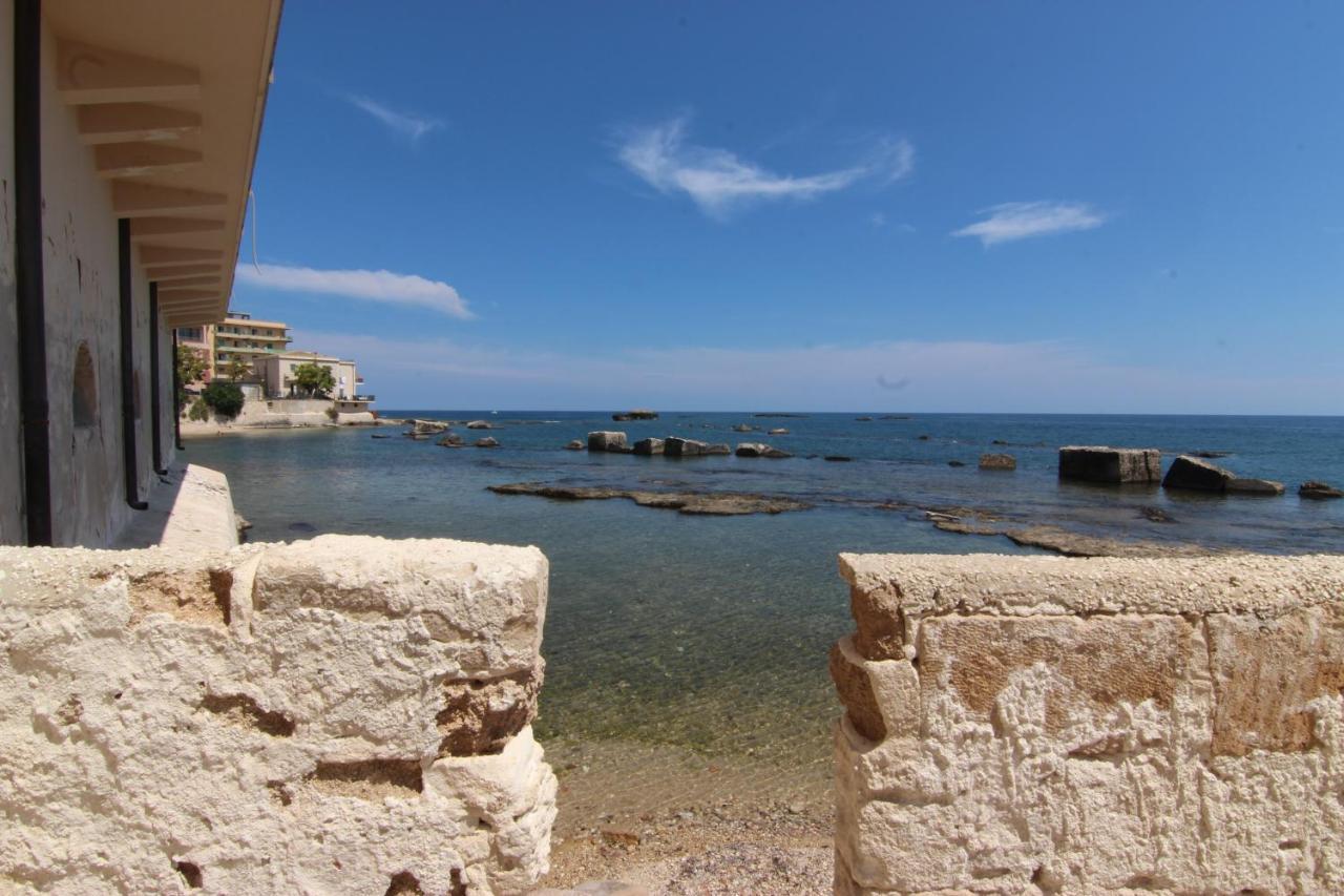 La Dimora Di Dionisio Al Mare Apartment Syracuse Exterior photo